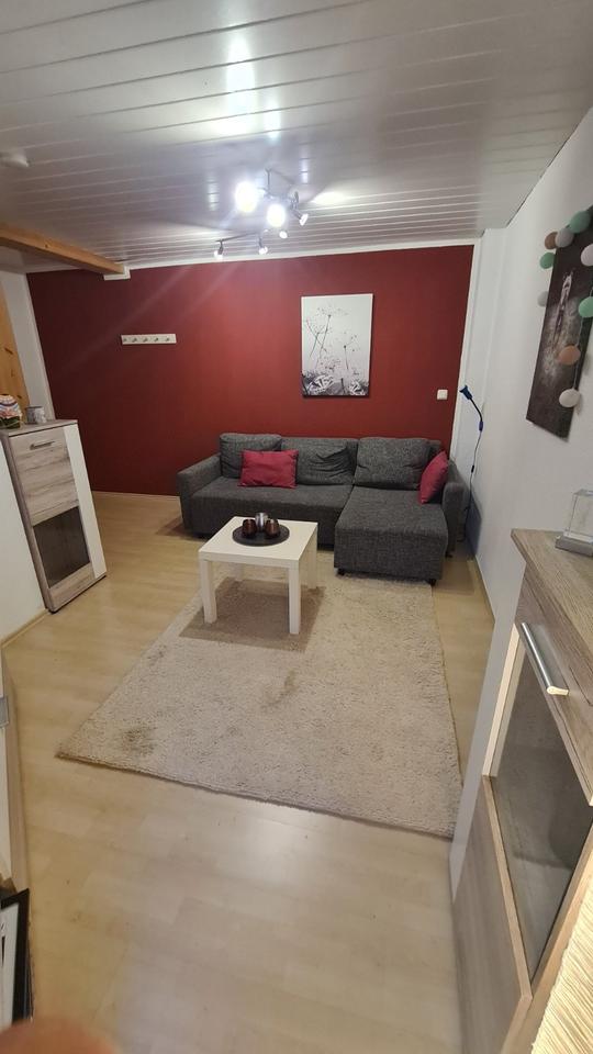 Thumbnail-Möbliertes Zimmer