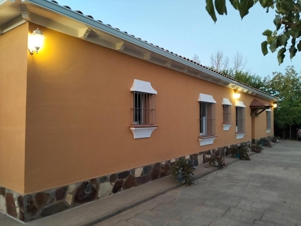 Thumbnail-ESPAÑA. CASA CONFORTABLE EN ALQUILER. 270 M2