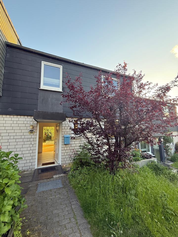 Thumbnail-Sonniges Reihenmittelhaus in Kiel-Elmschenhagen
