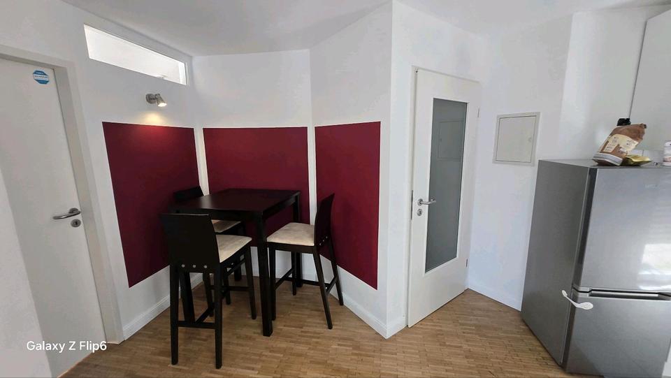 Thumbnail-Große 3+ Zimmer Maisonette mit Garten in Bogenhausen