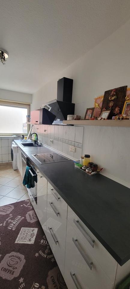Thumbnail-Apartment for Rent