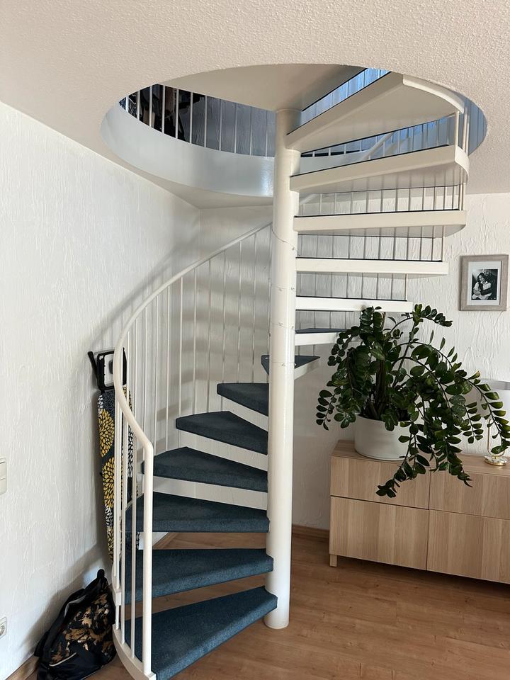 Thumbnail-Möblierte 2-Zimmer-Maisonettewohnung