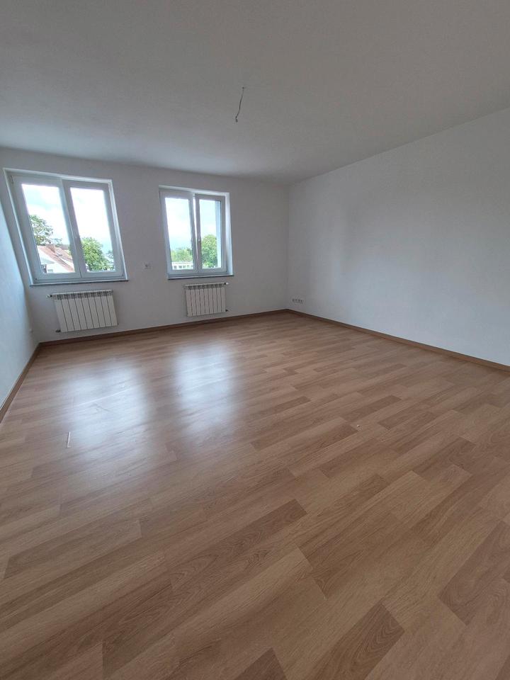 Thumbnail-moderne 3RW im Zentrum, Alt- Bieblach