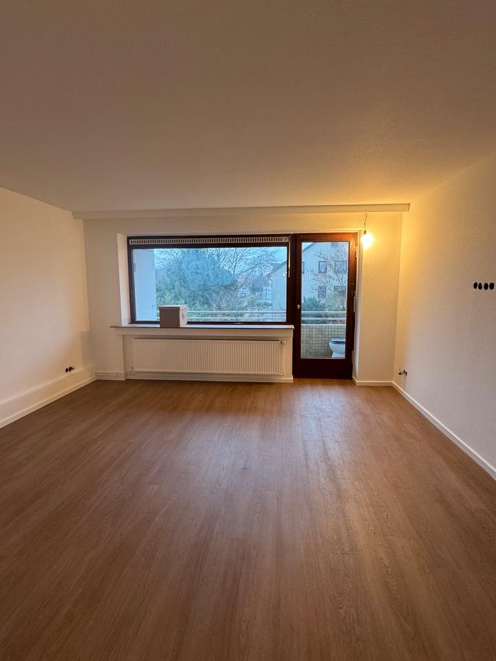 Thumbnail-Frisch sanierte 2-Zimmer-Wohnung mit Balkon & Parkplatz