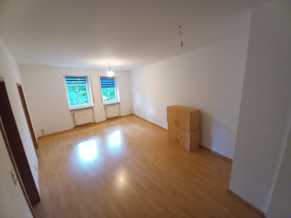 Thumbnail-Single-Apartment in Hochparterre mit kleiner Küche