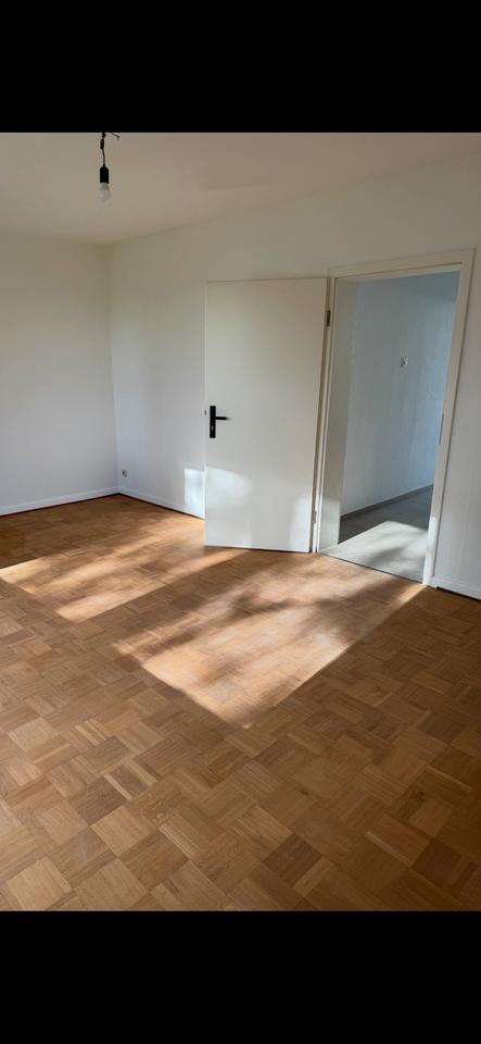 Thumbnail-Kernsanierte 2 Zimmer Wohnung 68qm mit Terrasse - Lüdenscheid