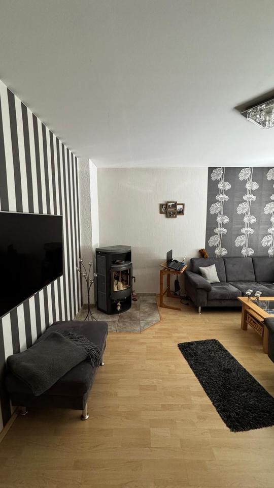 Thumbnail-3 Zimmer Eigentumswohnung + Mansarde, Keller, Garage, Stellplatz