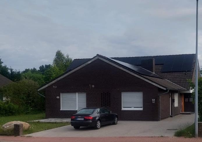 Thumbnail-Verkaufe Haus mit drei Wohnungen jede Wohnung separate Eingang