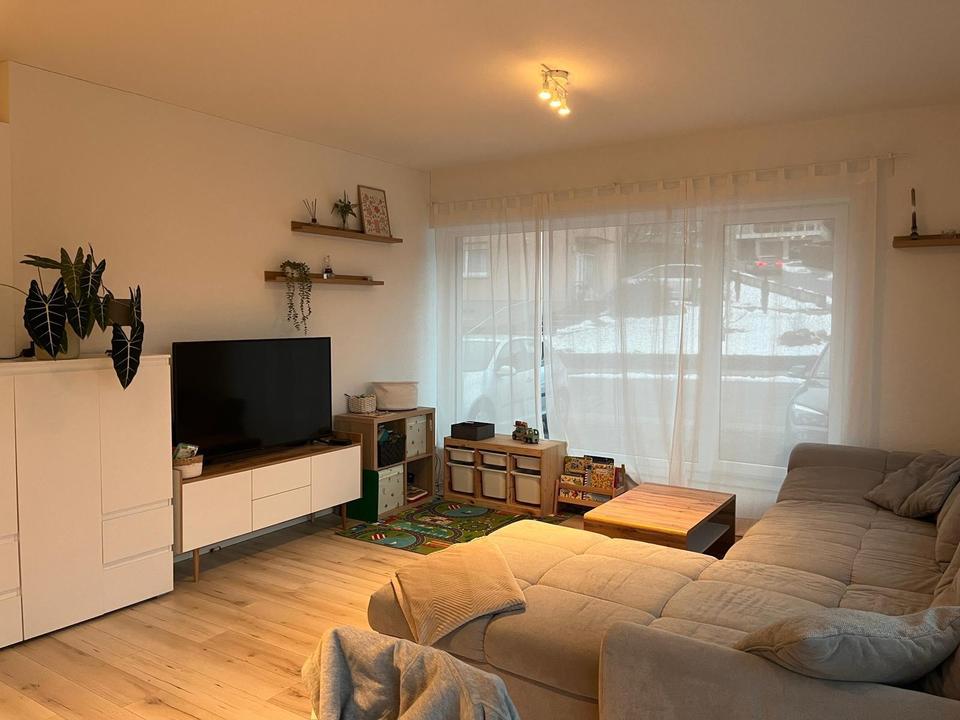 Thumbnail-Moderne 4-Zimmer EG Wohnung mit großer Terrasse