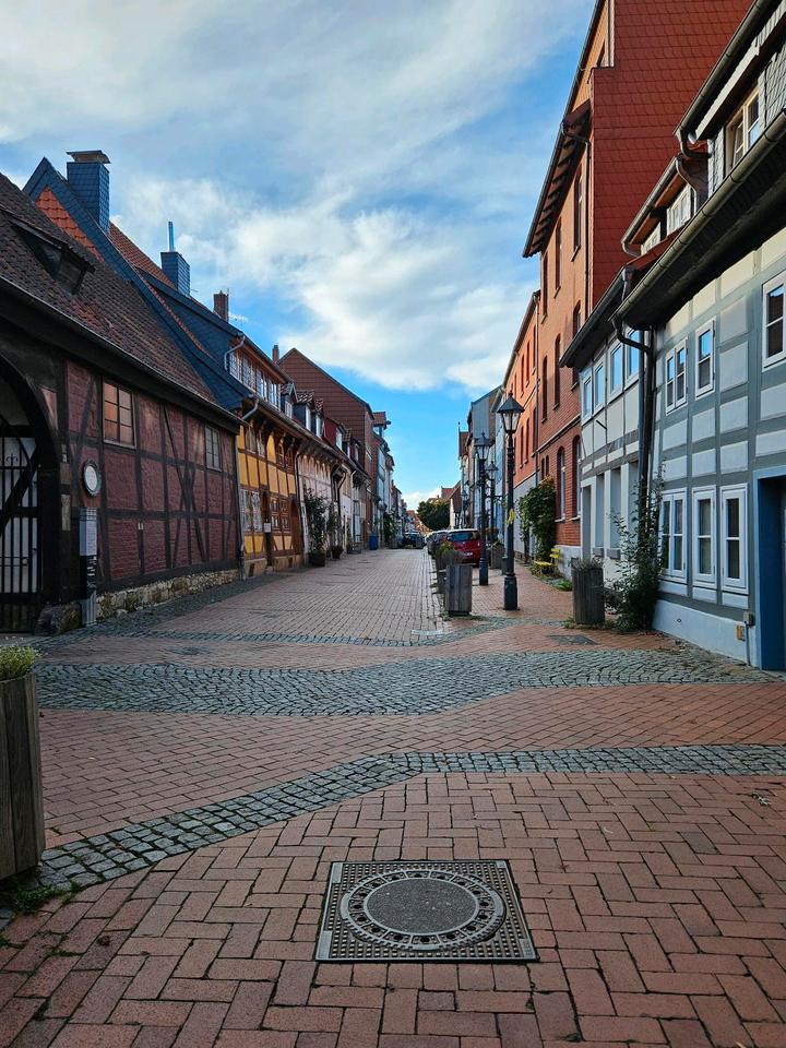 Thumbnail-Großzügige 2-Zimmer Wohnung in begehrter Wohnlage