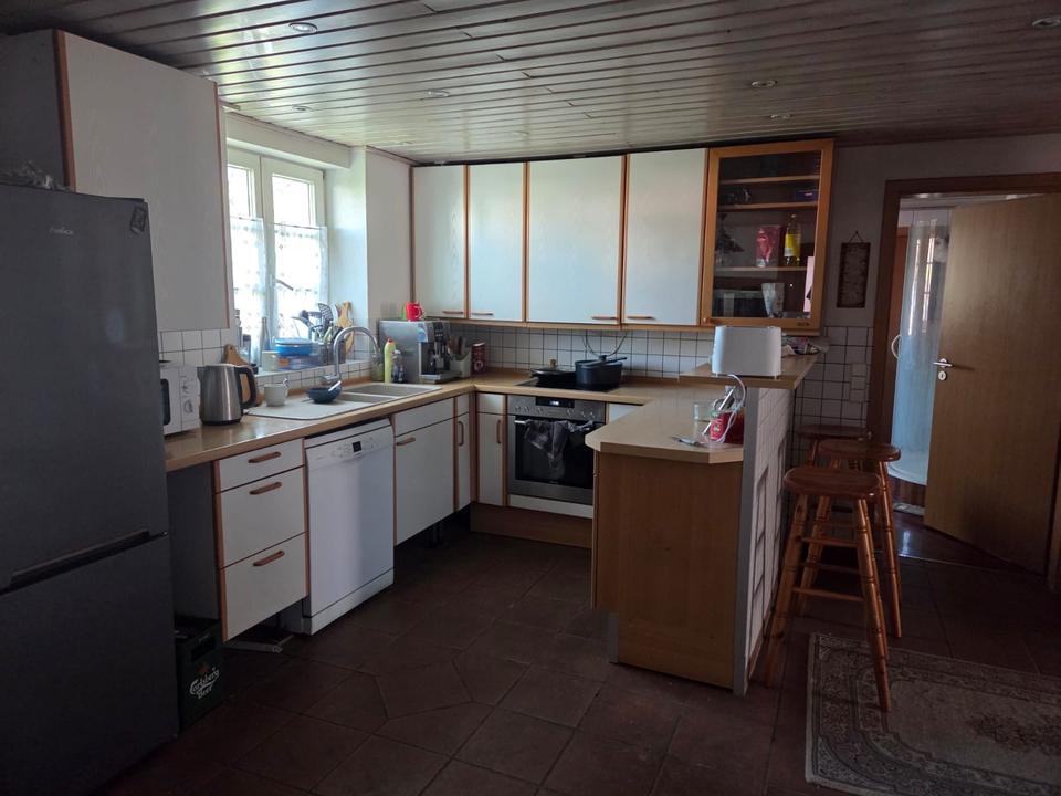 Thumbnail-Möblierte 4-Zimmer-Wohnung in Friesenheim