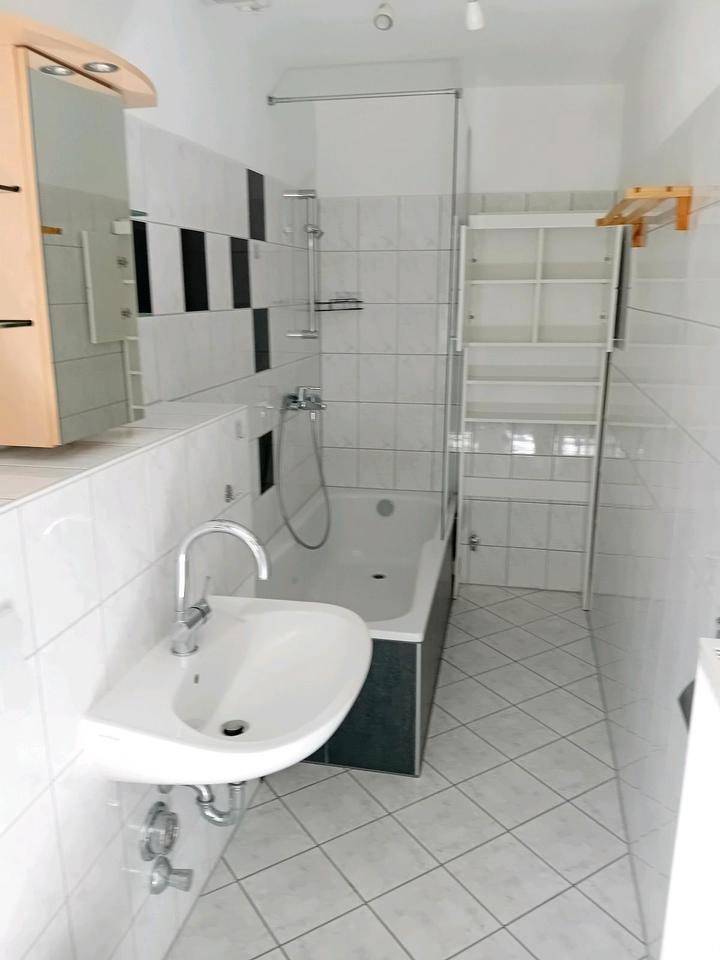Thumbnail-2 Zimmer Wohnung, Küche, Diele,Bad