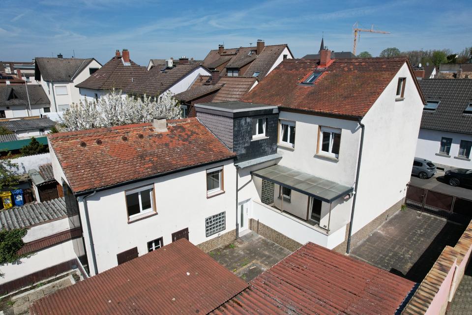 Thumbnail-Freistehend & renoviert + Nebengebäude mit Ausbaupotenzial