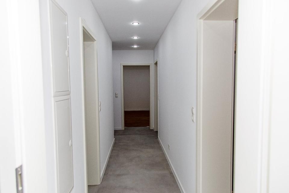 Thumbnail-Helle, 3-Zimmer Wohnung in Bad Ems mit Garage und Garten