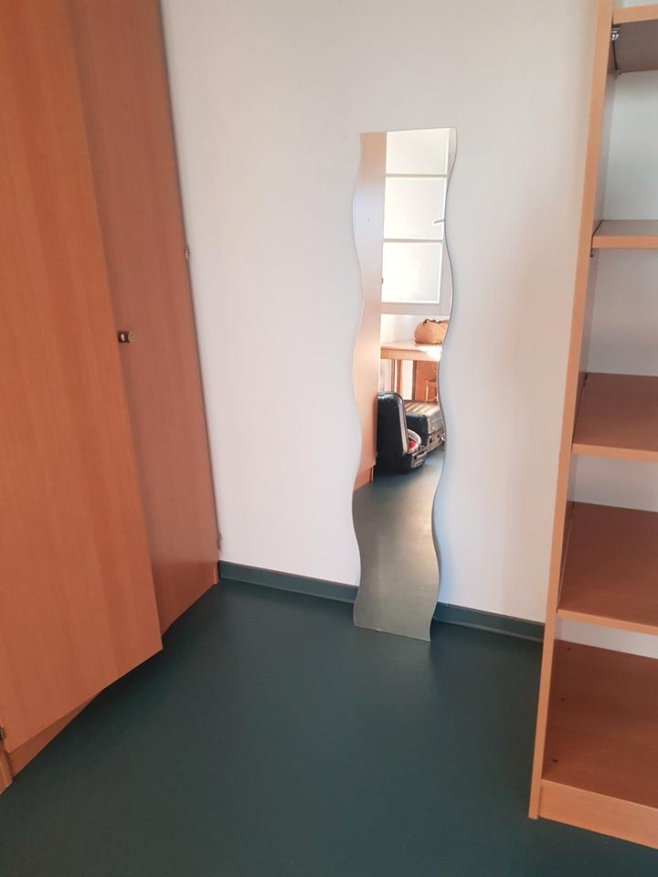 Thumbnail-24m^2 Zimmer Zwischenmiete 01.05 - 31.05 24qm short-term Lease