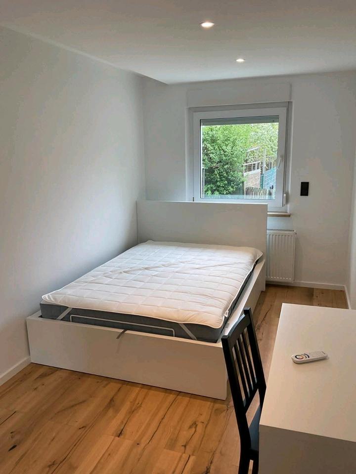 Thumbnail-schönes zimmer für frauen