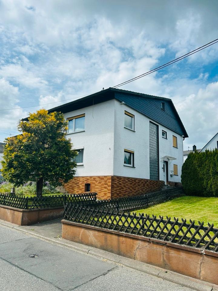 Thumbnail-Gepflegtes 1-2 Familienhaus