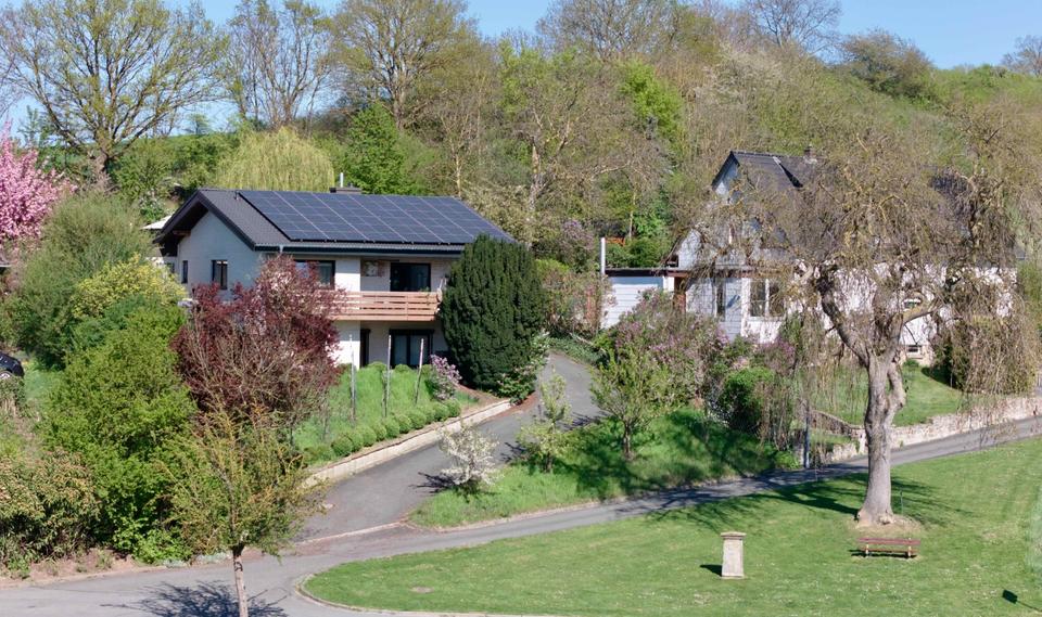 Thumbnail-Einzigartiges Architektenhaus in Top-Lage, Weitblick & Pool