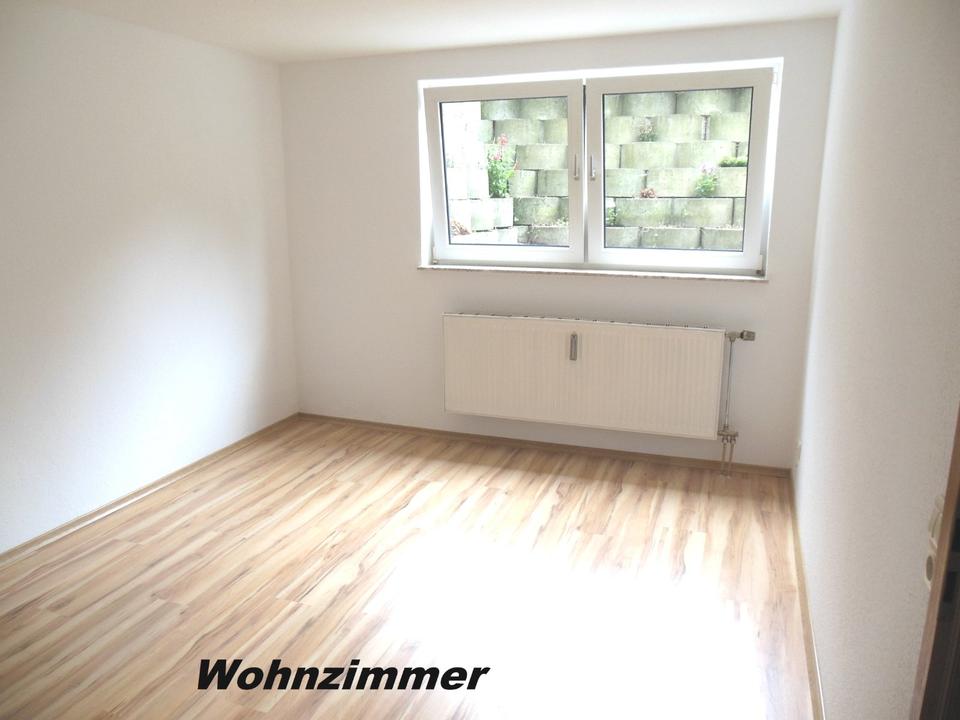 Thumbnail-Helle 3-Zimmer-Souterrain-Wohnung mit ca. 74 m² in ruhiger Lage v