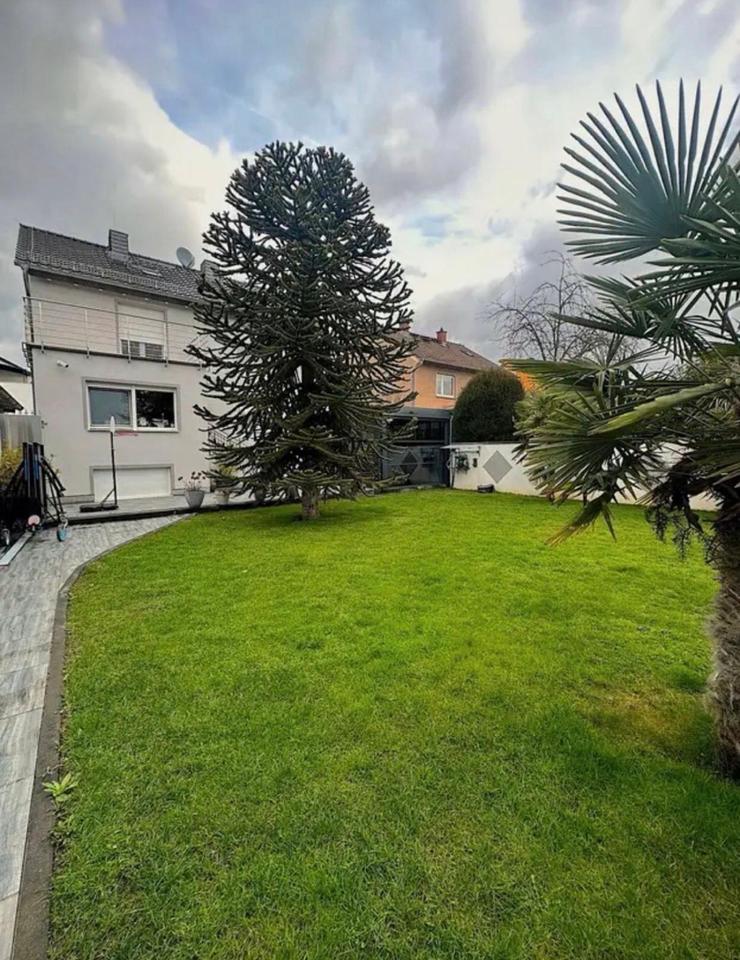 Thumbnail-Freistehendes Einfamilienhaus