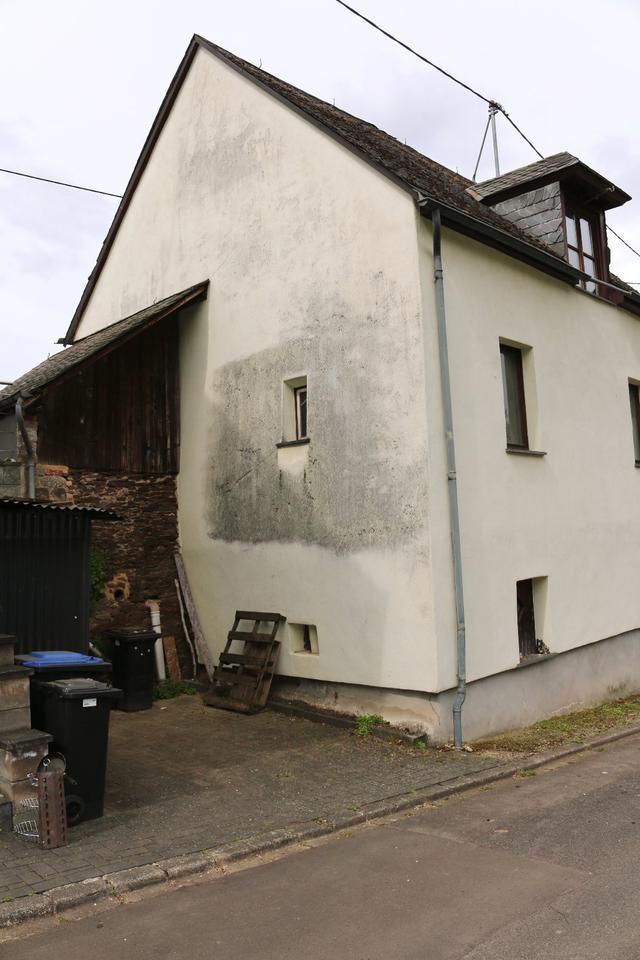Thumbnail-Charmantes Einfamilienhaus mit Potenzial in Burg (Mosel)