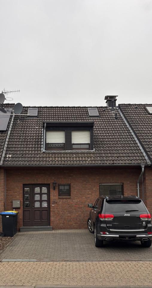 Thumbnail-Einfamilienhaus in Alpen - Menzelen