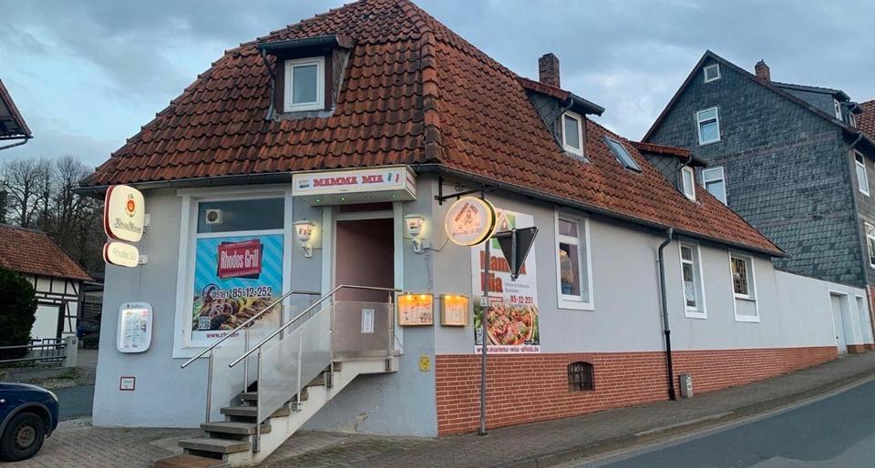 Thumbnail-Wohnung mit Gastronomie, und 2 Garagen zu vermieten