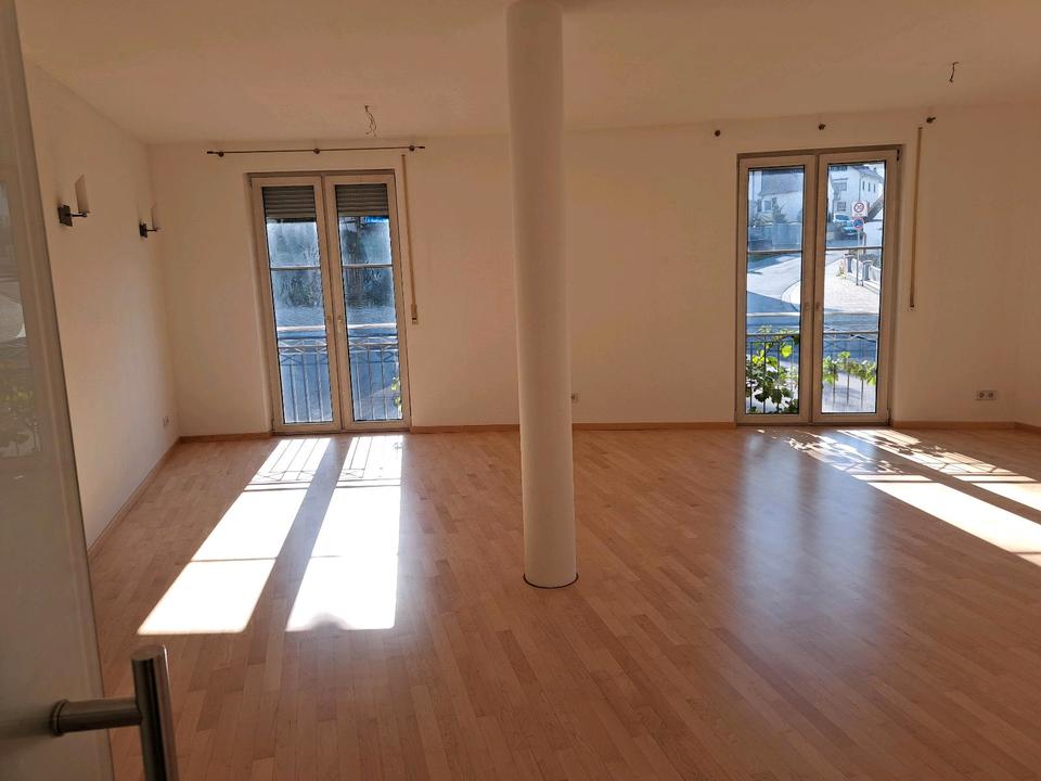 Thumbnail-Helle & gemütliche 3-Zimmer-Wohnung für max. 3 Pers 117 qm