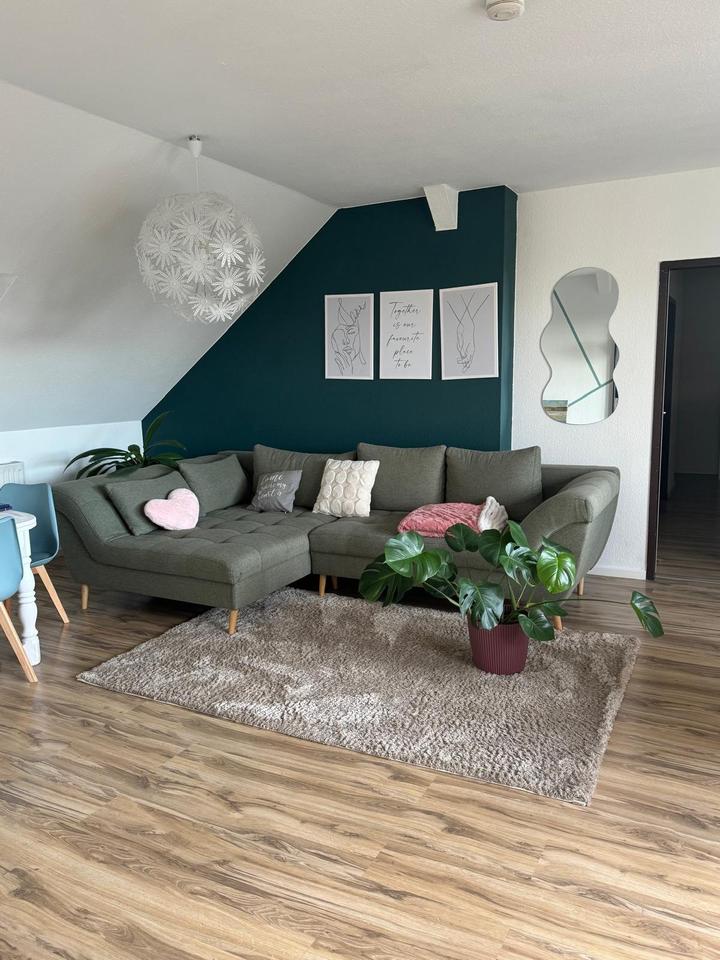 Thumbnail-Große Innenstadt Wohnung mit Balkon und Einbauküche