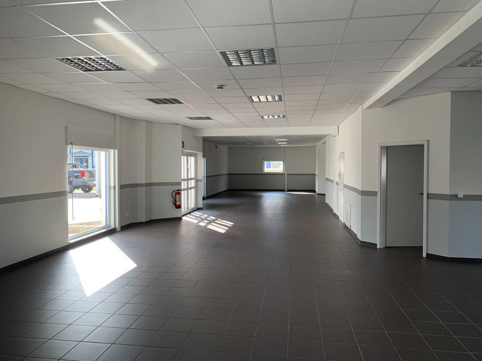 Thumbnail-Gewerbeeinheit im EG - ca. 213 qm - in der Nähe von Freiburg