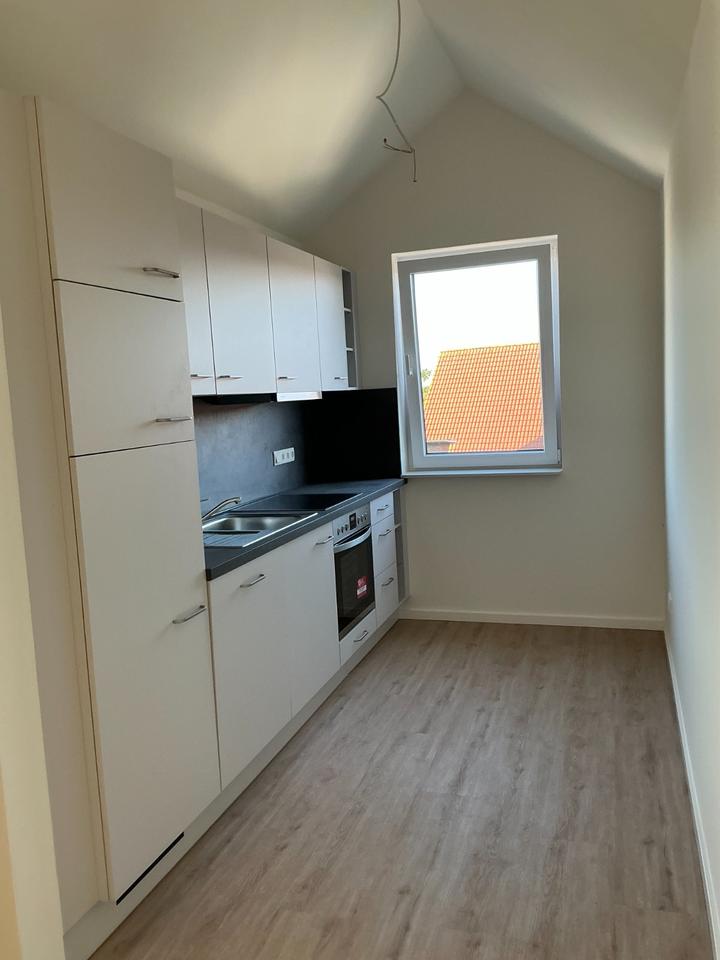 Thumbnail-Schöne Kernsanierte 2 Zimmer Wohnung zu vermieten