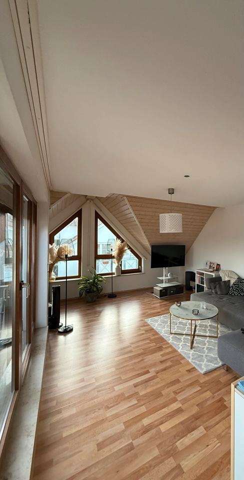 Thumbnail-Helle, möblierte 2-Zimmer-Wohnung mit Balkon in Wannweil