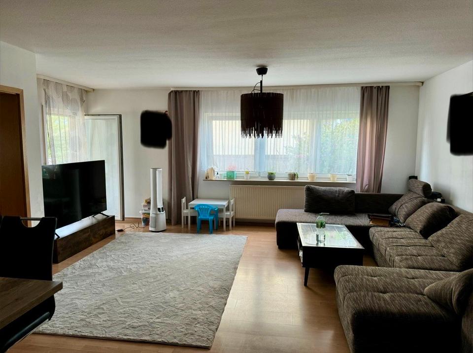 Thumbnail-Attraktive 3-Zi. Wohnung mit Balkon und 2 Stellplätzen (TGAS)