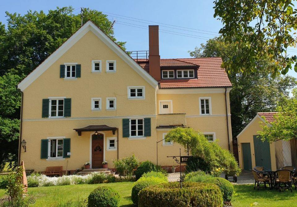 Thumbnail-Großzügige Villa mit historischem Charme und Schlossgarten-Idyll