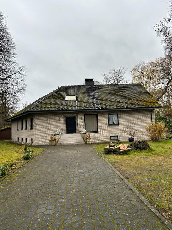 Thumbnail-Großzügiges Einfamilienhaus mit Garten zu vermieten