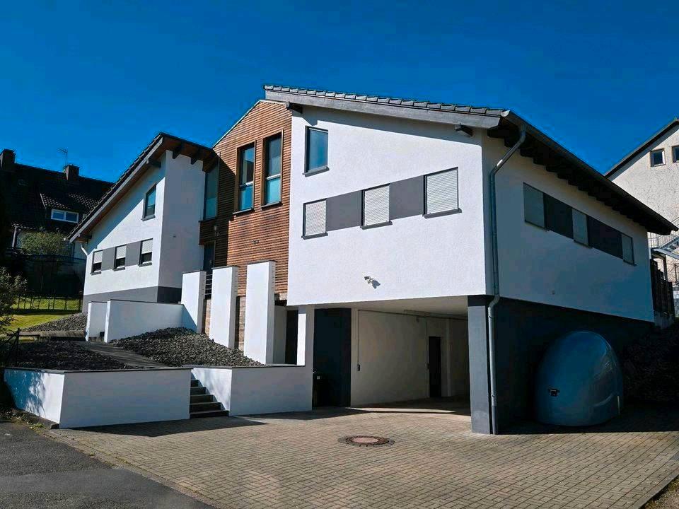 Thumbnail-Moderne Architektur trifft Nachhaltigkeit - Hochwertiges MFH