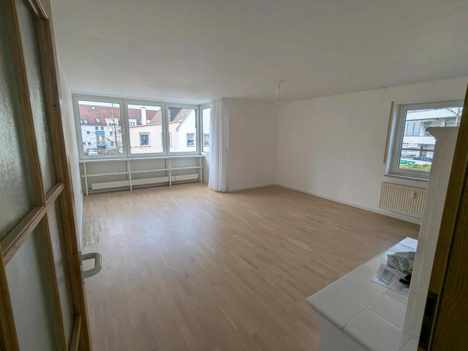 Thumbnail-Helle 3,5 Zimmer Wohnung in 88471 Laupheim Mitte zu vermieten