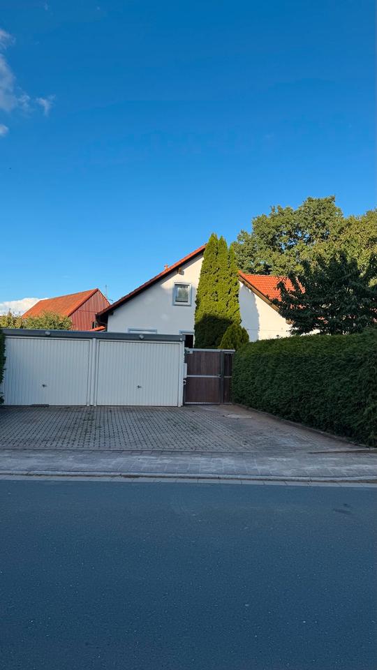 Thumbnail-Ein- bis Zweifamilienhaus mit Sauna, Pool & Doppelgarage!