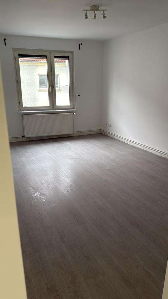 Thumbnail-Wohnung 3 Zimmer im MFH