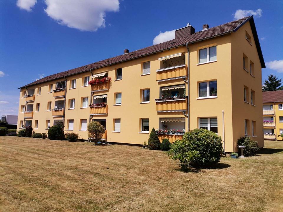 Thumbnail-Marienburger Straße 9 - schöne 3 ZKB Wohnung im 2.OG zu vermieten