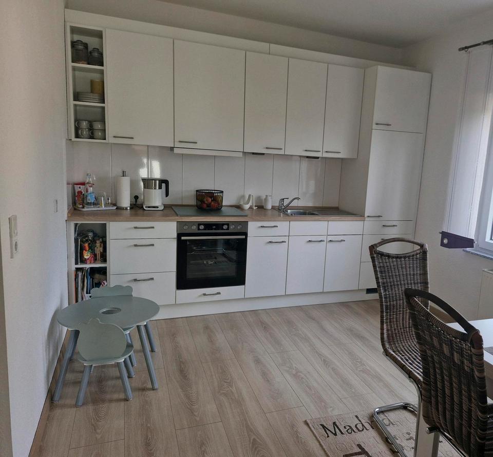 Thumbnail-Eine schöne 3 Zimmer Wohnung in EG