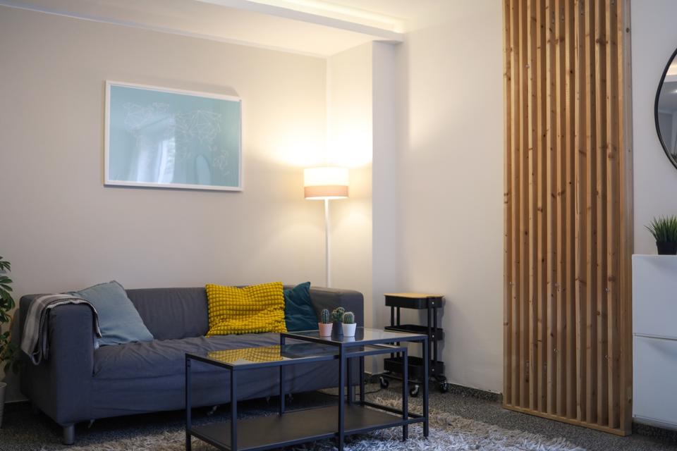 Thumbnail-Südviertel: Stilvolle, voll möblierte 42m² Einliegerwohnung