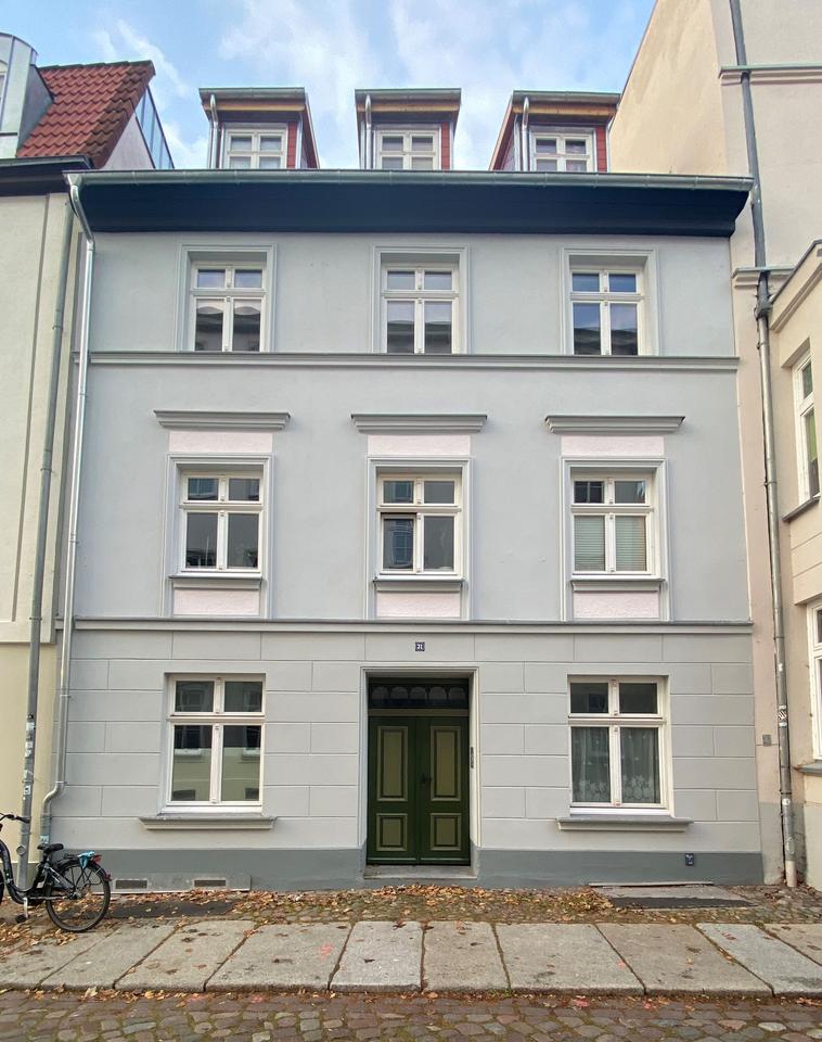 Thumbnail-Schicke 2-Raum-Wohnung in der Schillstraße mit neuer Einbauküche