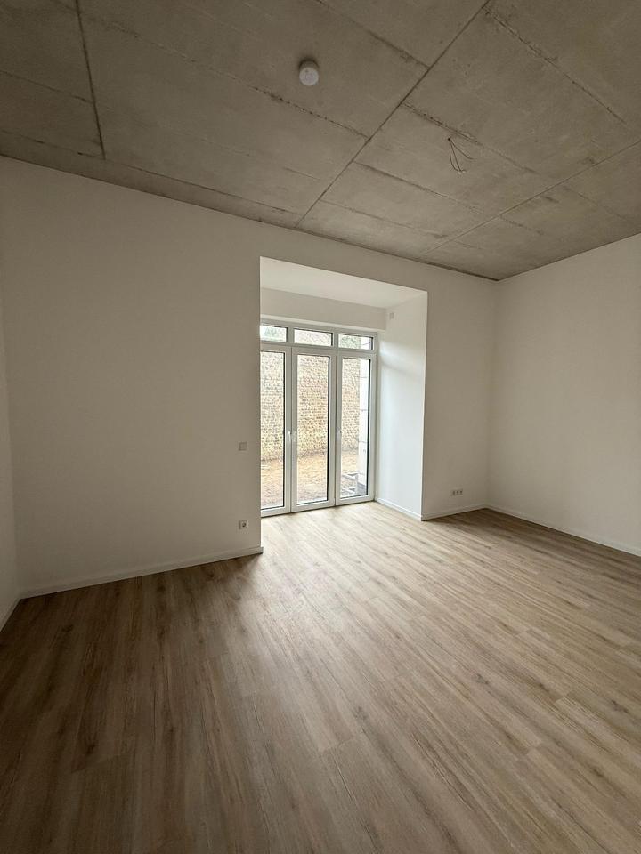 Thumbnail-Exklusive Neubau Erdgeschosswohnung in zu Wohnraum umgebauter Kirche in Rheinberg-Orsoy zu vermieten!