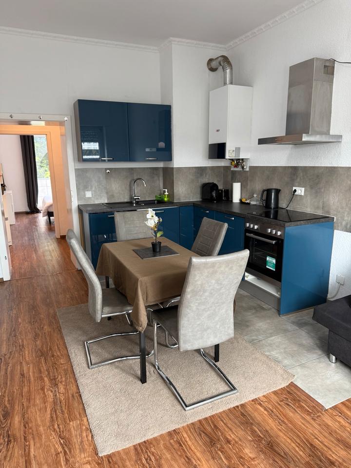 Thumbnail-Modernes zwei-Zimmer-Apartment mit Balkon – zentral in Düsseldorf