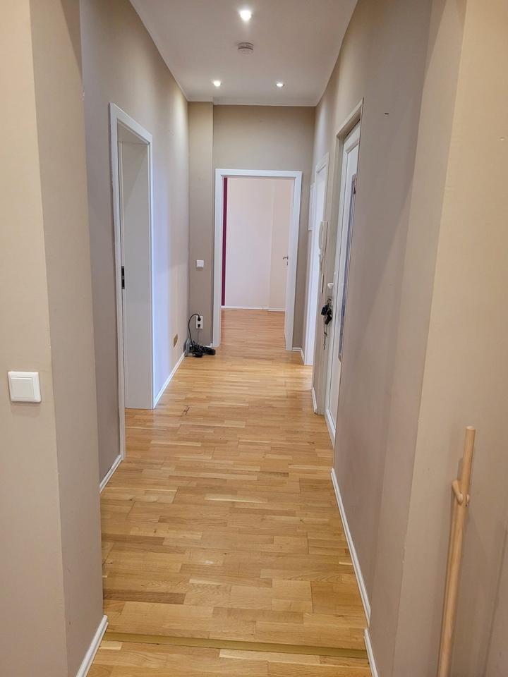 Thumbnail-Schöne 3- Zimmer- Wohnung mit großer Küche