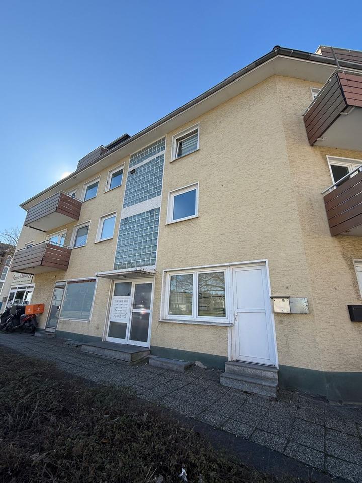 Thumbnail-Schöne 3 Zimmer-Wohnung mit Balkon