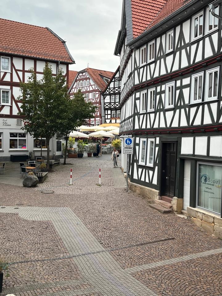 Thumbnail-Fritzlar Fußgängerzone Wohnung mit Balkon zu vermieten