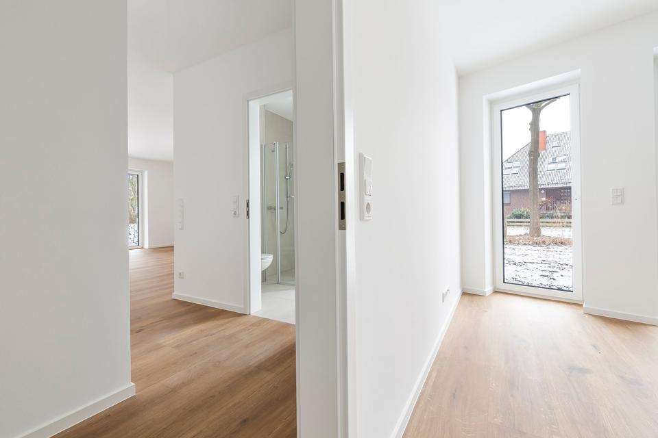 Thumbnail-Moderne 2-Zimmer-Wohnung mit Terrasse