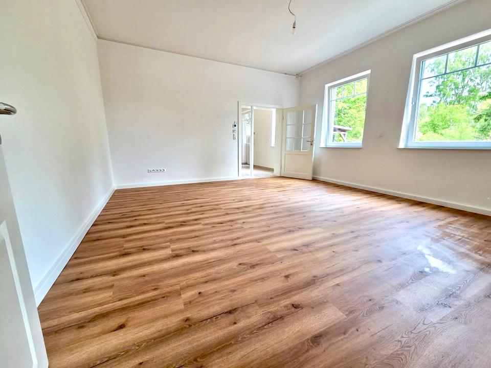 Thumbnail-Doppelhaushälfte im grünen Osten Rostocks